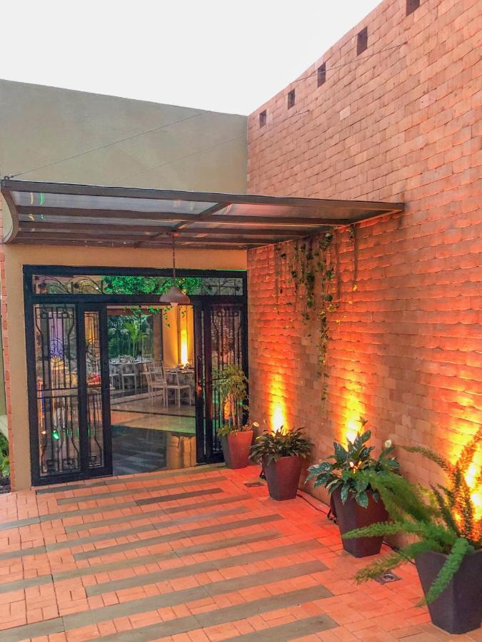 Hotel Fazenda Vale Alvorada Каскавел Экстерьер фото